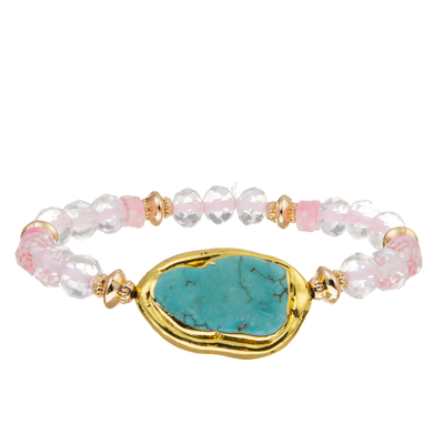 Transparent blanc facetté perle le bracelet avec la pierre irrégulière de turquoise plaquée par or