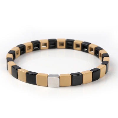 Le bracelet géométrique de tuile d'émail, bout droit multicolore a perlé des bracelets