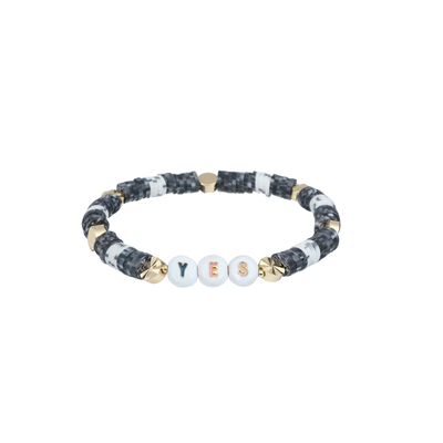 Polymère Clay Custom Letter Bead Bracelets 100 fait main avec des trous de 2mm