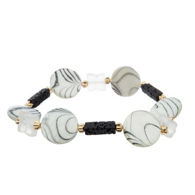 Bracelets faits main de perles d'entretoise de fleur d'or ficelés avec Lava Beads naturel