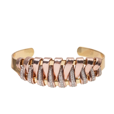 Vrai bracelet en cuir fait main de rose brillant tressé dans de doubles couleurs avec de l'or en laiton
