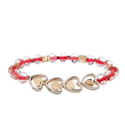 Le charme XOXO de coeur d'or adaptent les bracelets aux besoins du client faits main de perles de nom pour le cadeau d'amie