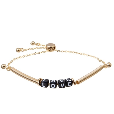 La lettre d'amour noire unisexe de bracelets à chaînes d'or de Boho perle avec le tube en métal réglable