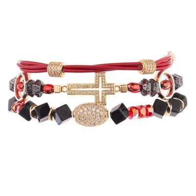 Bracelet élastique perlé empilable rouge en métal d'or de cru pour la mode de ressort
