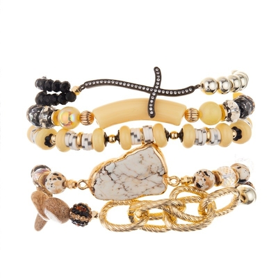 Le verre de double couche perle noir élastique de bracelet perlé fait main adapté aux besoins du client pour des femmes