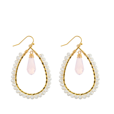 Les graines de raisin laissent tomber des couleurs multi formées de boucle d'oreille faite main de perles