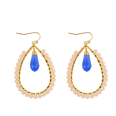 Les graines de raisin laissent tomber des couleurs multi formées de boucle d'oreille faite main de perles