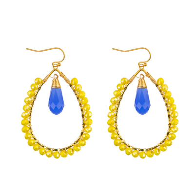 Les graines de raisin laissent tomber des couleurs multi formées de boucle d'oreille faite main de perles