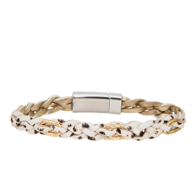 Le bracelet tressé en cuir véritable des femmes fait main avec le fermoir magnétique